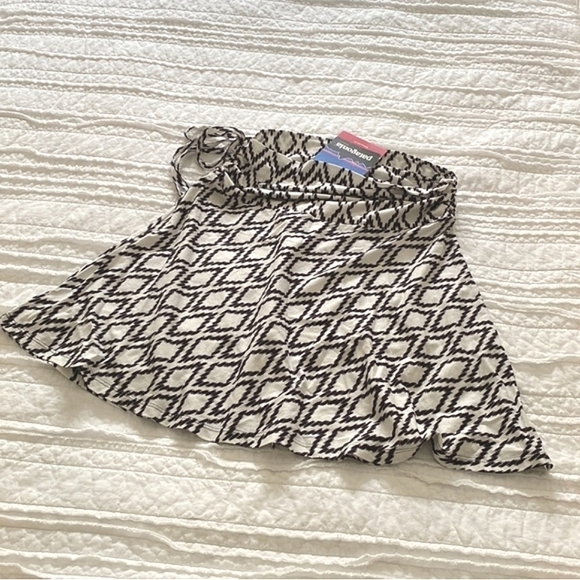 PATAGONIA Lithia Mini Skirt Or Top Size Medium NWT - Picture 5 of 12